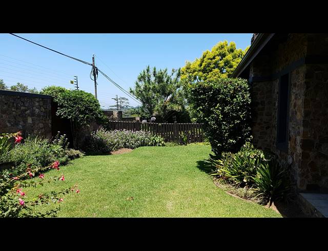 2 BEDROOM SIMPLEX RENTED IN BOTHAS HILL
